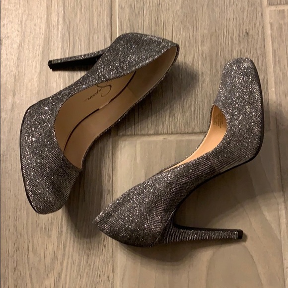 Jessica Simpson Heels - Picture 2 of 4
